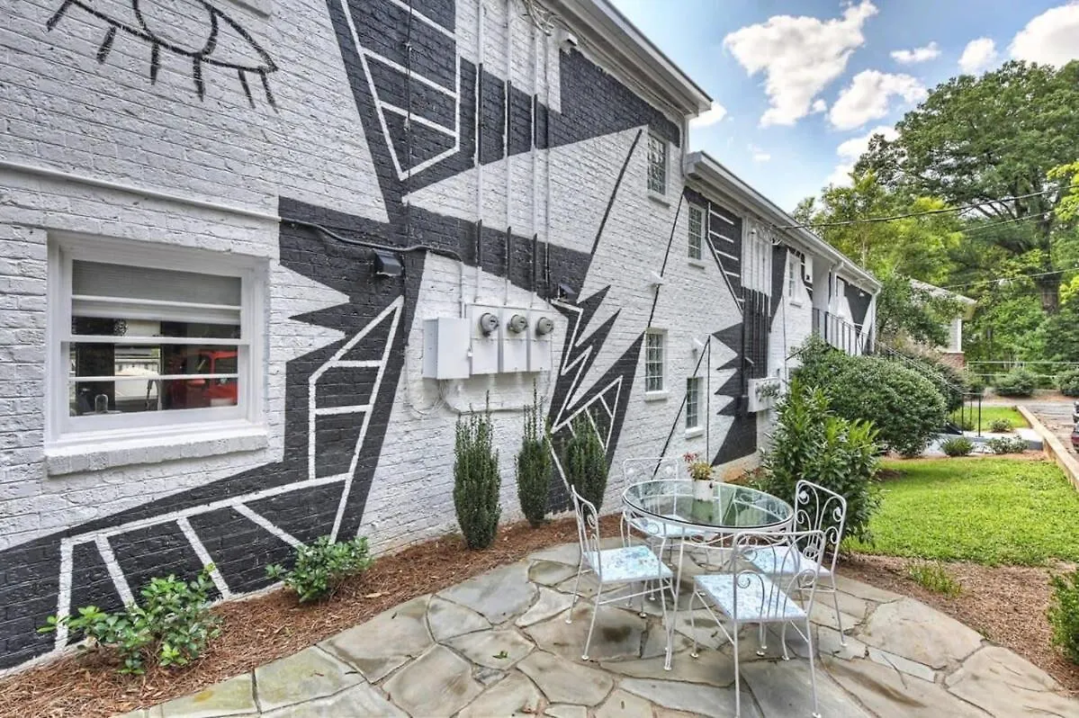 Relax And Recharge In Myers Park Villa Charlotte United States